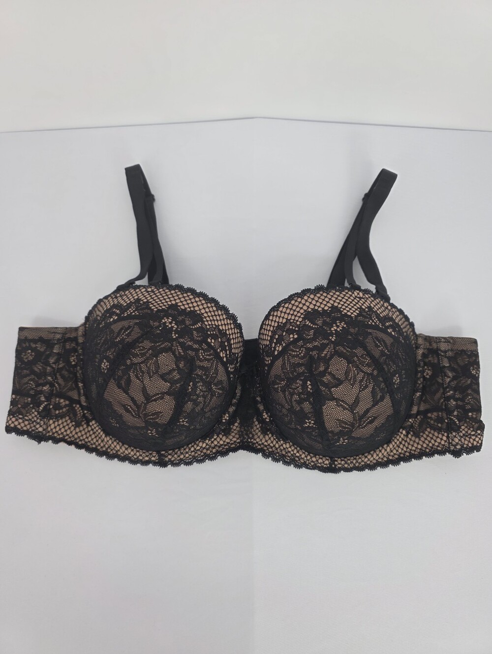 Torrid Curve 42B Black Lace Push Up Bra Convertible Strapless Underwire NWOT